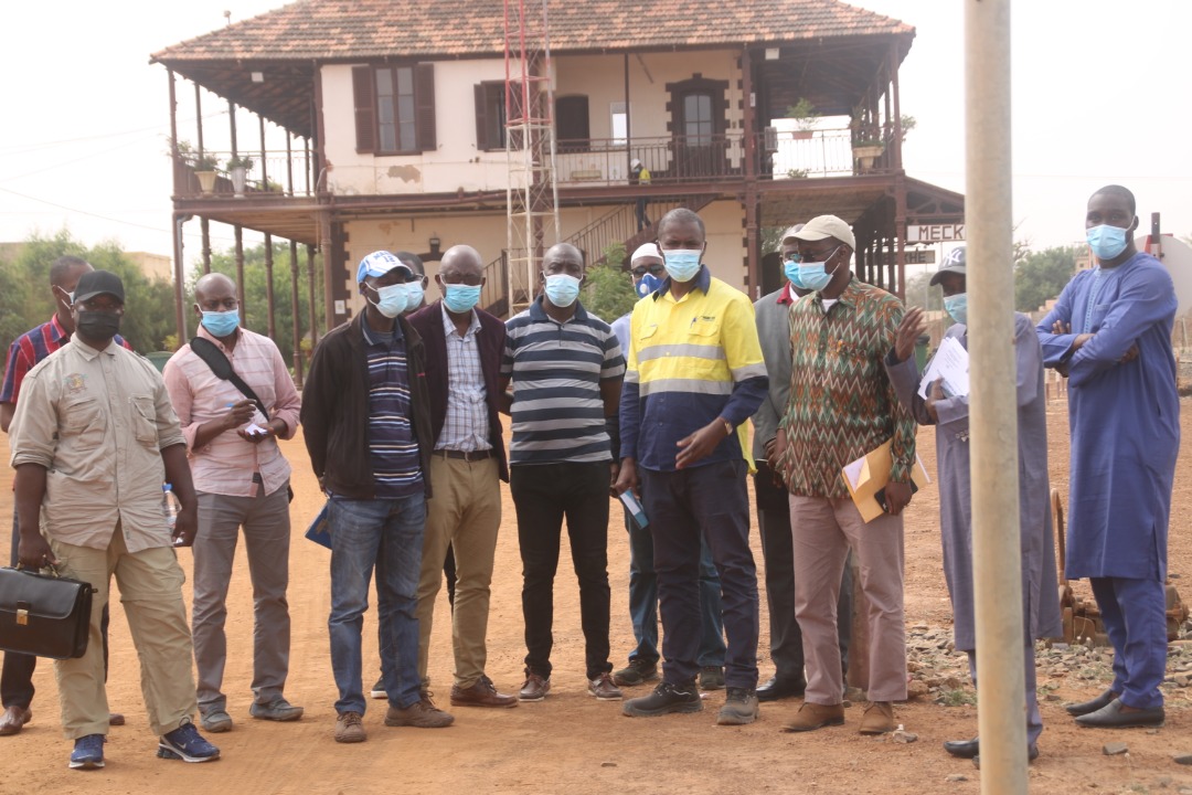 VISITE DE TERRAIN DU DG DE GTS-SA À MÉKHÉ ET TIVAOUNE.